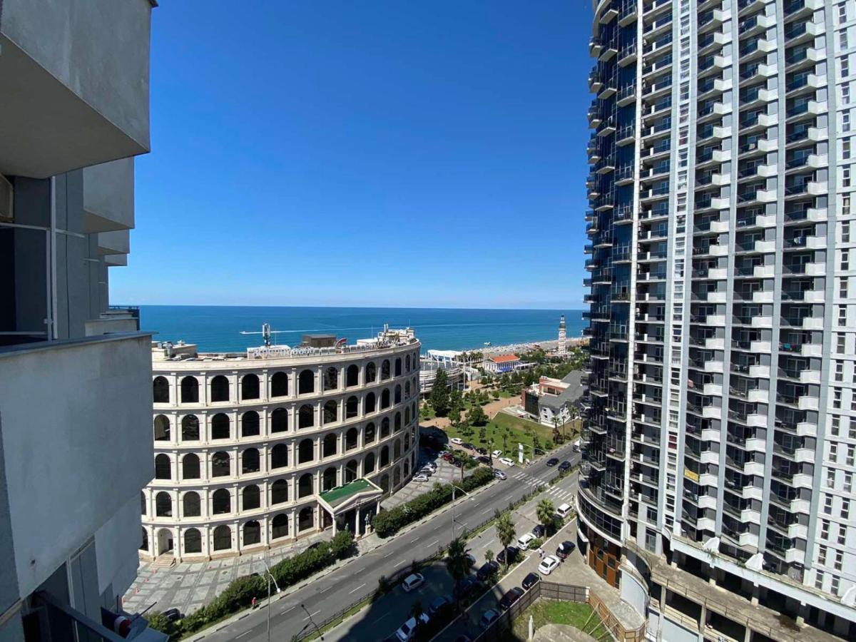 Orbi Sea Tower Apartment Батуми Екстериор снимка