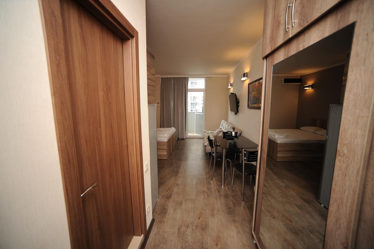 Orbi Sea Tower Apartment Батуми Екстериор снимка